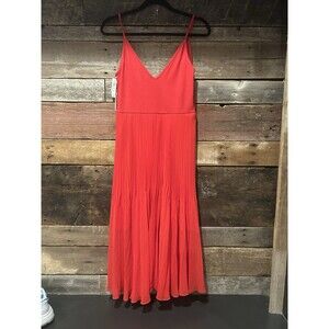 Wilfred Aritzia Women's Red Daphnee Ballet Dress Size Medium  NEW WITH TAGS